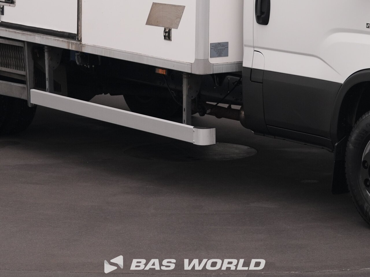 Other : Iveco Daily 72C18 Box body