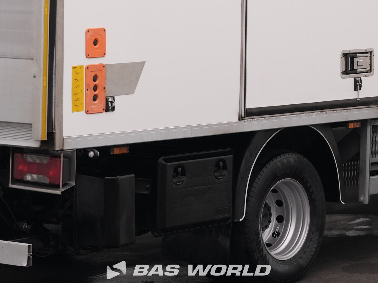 Other : Iveco Daily 72C18 Box body