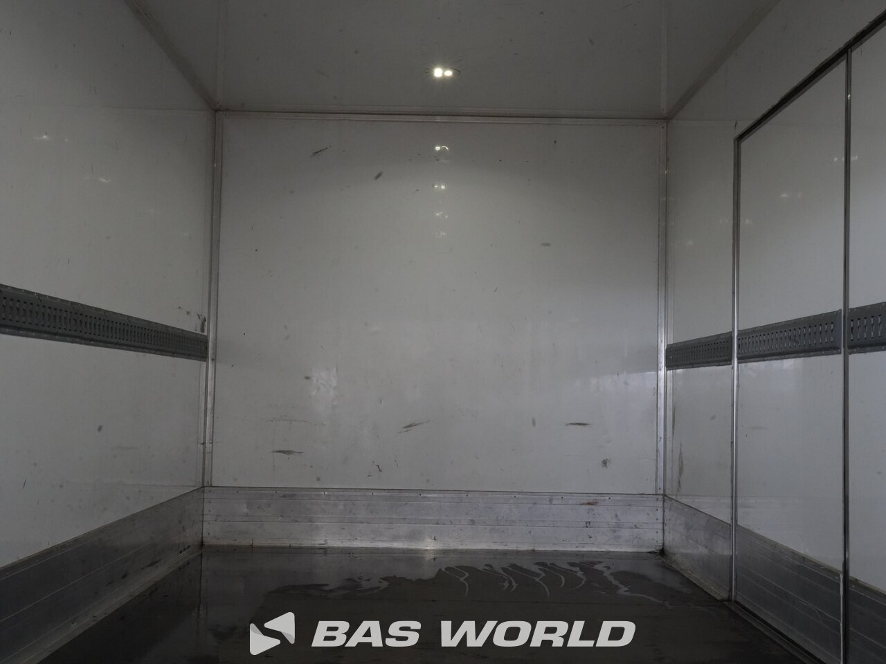 Other : Iveco Daily 72C18 Box body