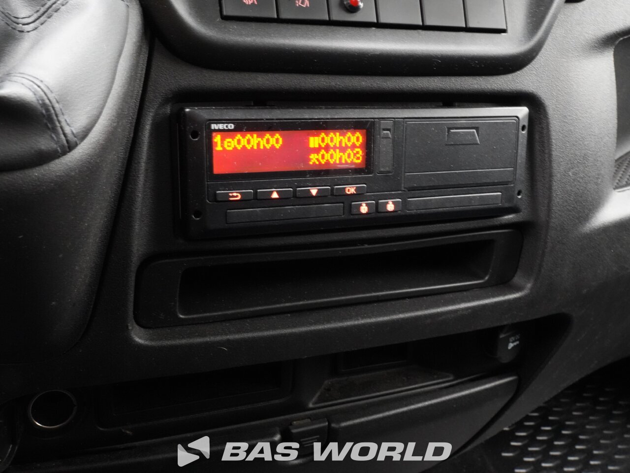 Other : Iveco Daily 72C18 Containere pentru