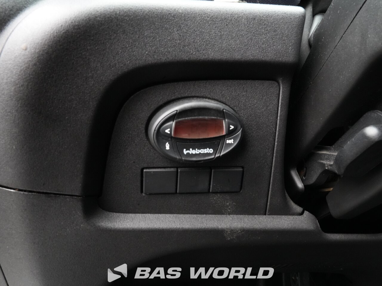 Other : Iveco Daily 72C18 Containere pentru