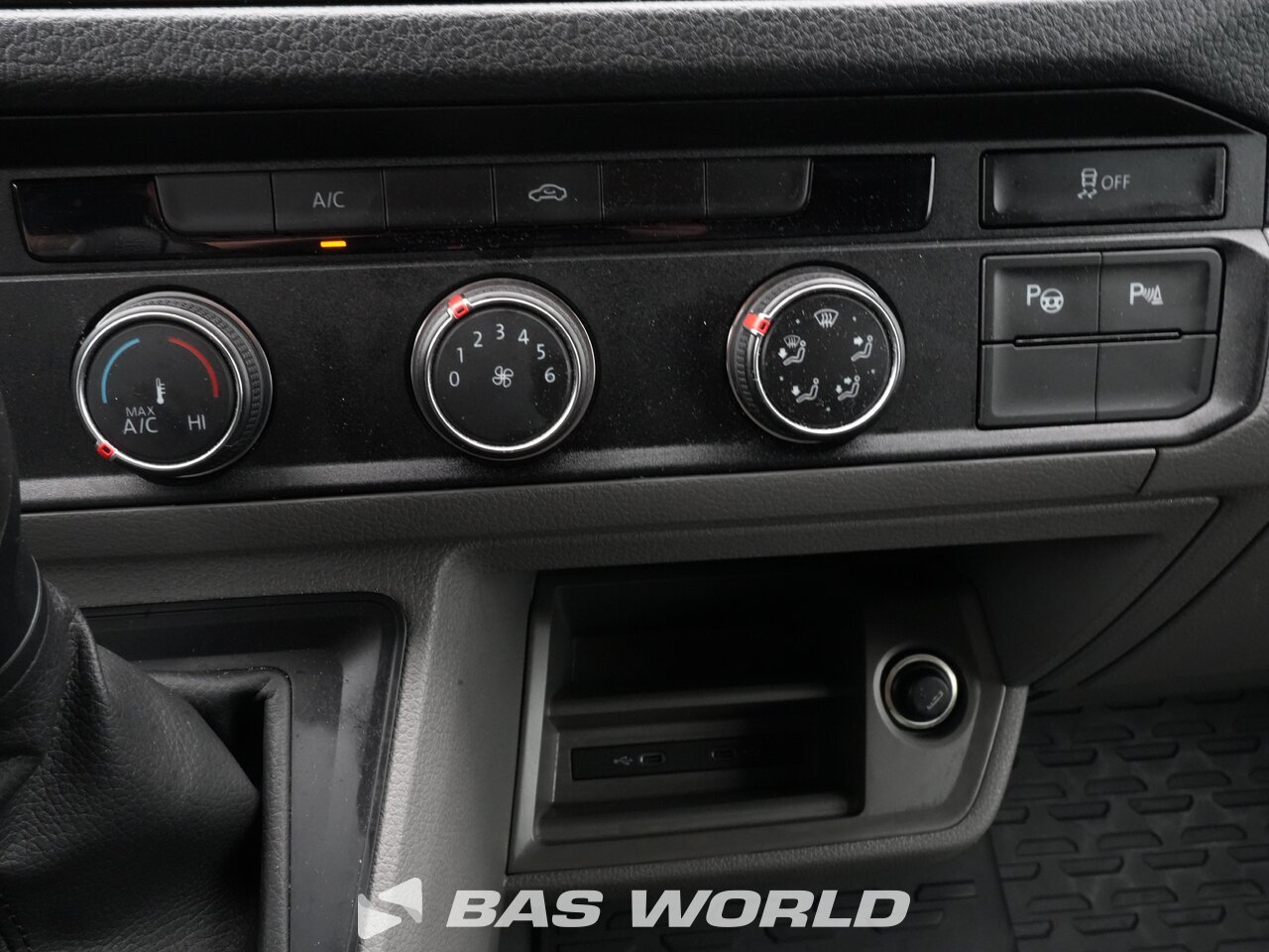 Other : Volkswagen Crafter 140pk Duba închisă