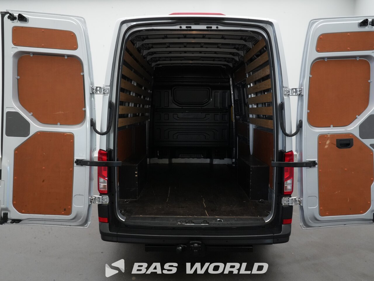 Other : Volkswagen Crafter 140pk Duba închisă