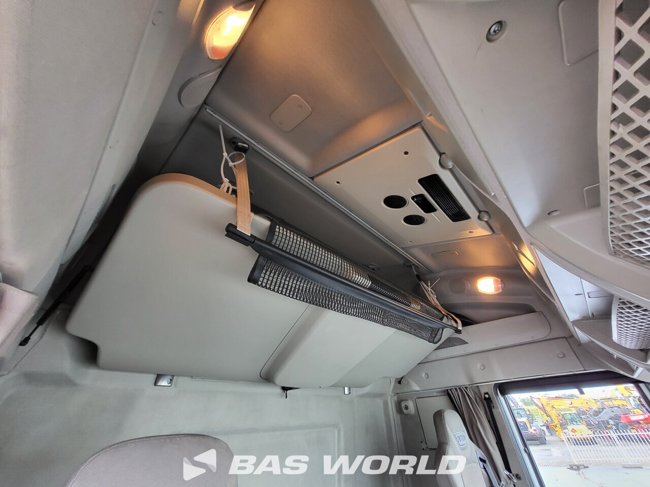 Other : Iveco Stralis 510 XP Tractor Unit