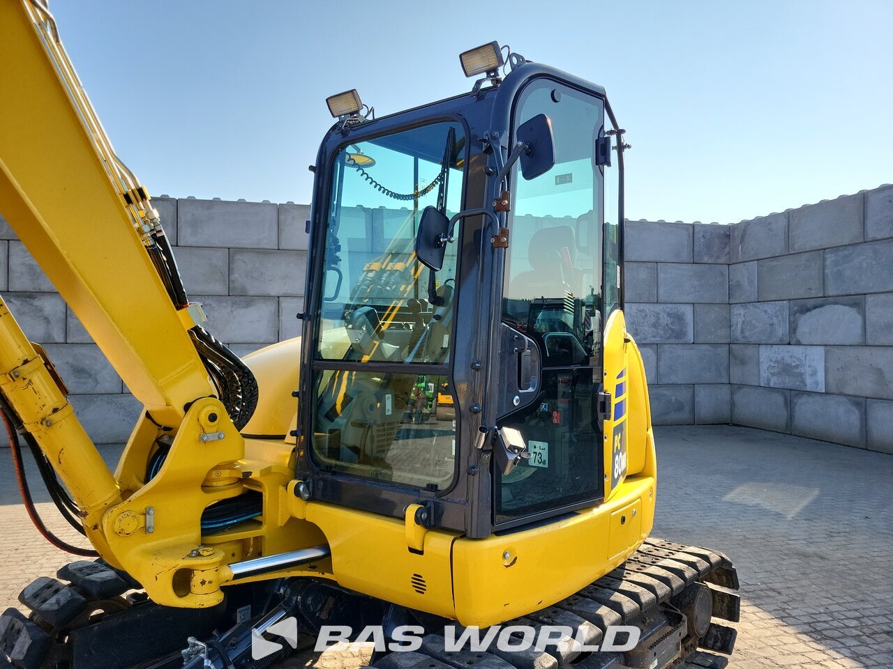Other : Komatsu PC80 MR-5E0 Mini bager <10t