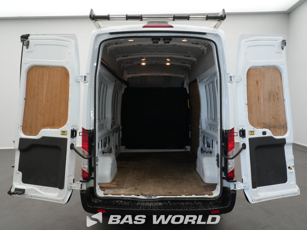 Other : Ford Transit 130pk Suljettu pakettiauto