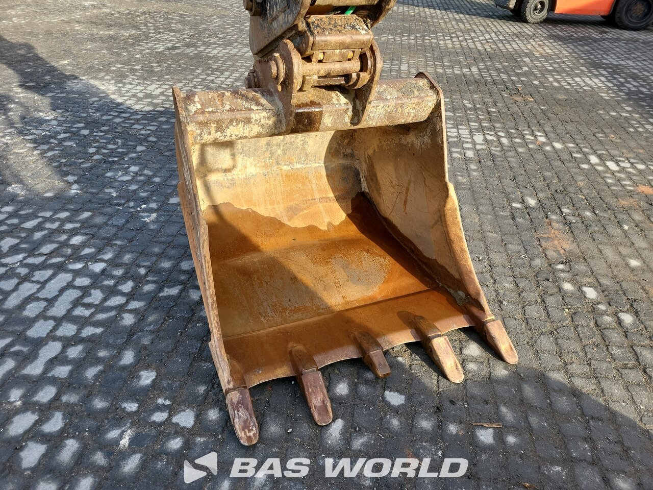Other : JCB 140X L SV Rupsgraafmachine