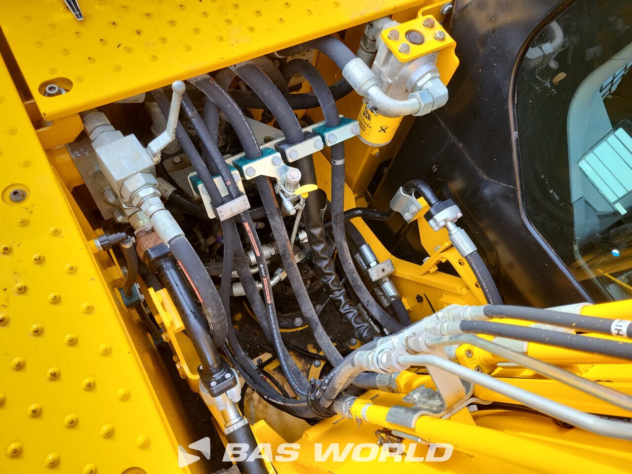 Other : JCB 140X L SV Rupsgraafmachine