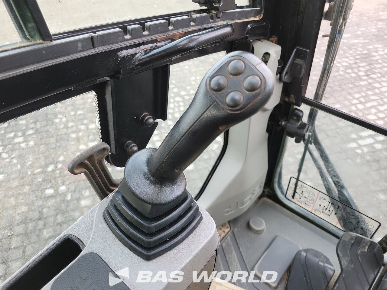 Other : JCB 140X L SV Rupsgraafmachine