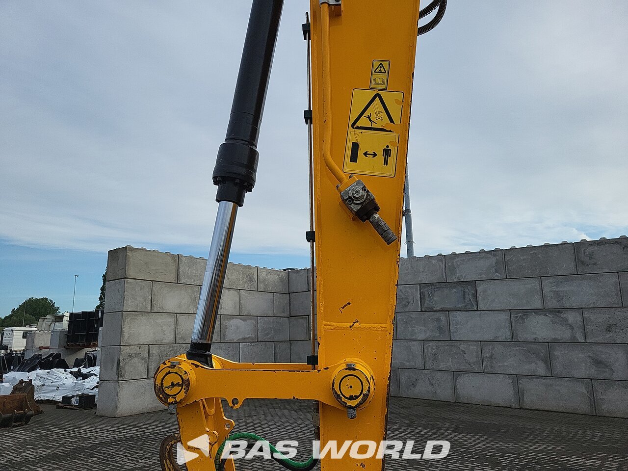 Other : JCB 140X L SV Rupsgraafmachine