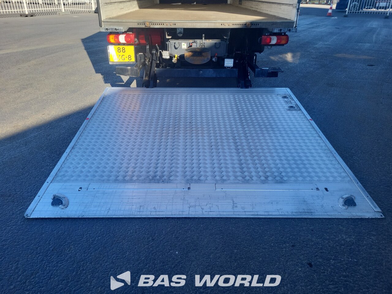Other : Mercedes Atego 1223 Carrosseries fourgons