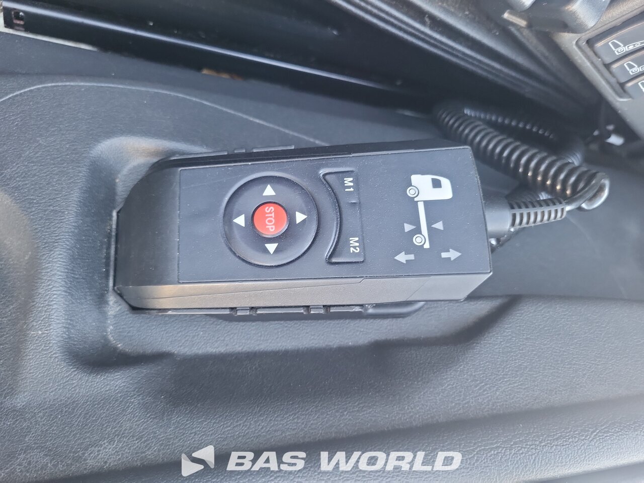 Other : Mercedes Atego 1223 Carrosseries fourgons