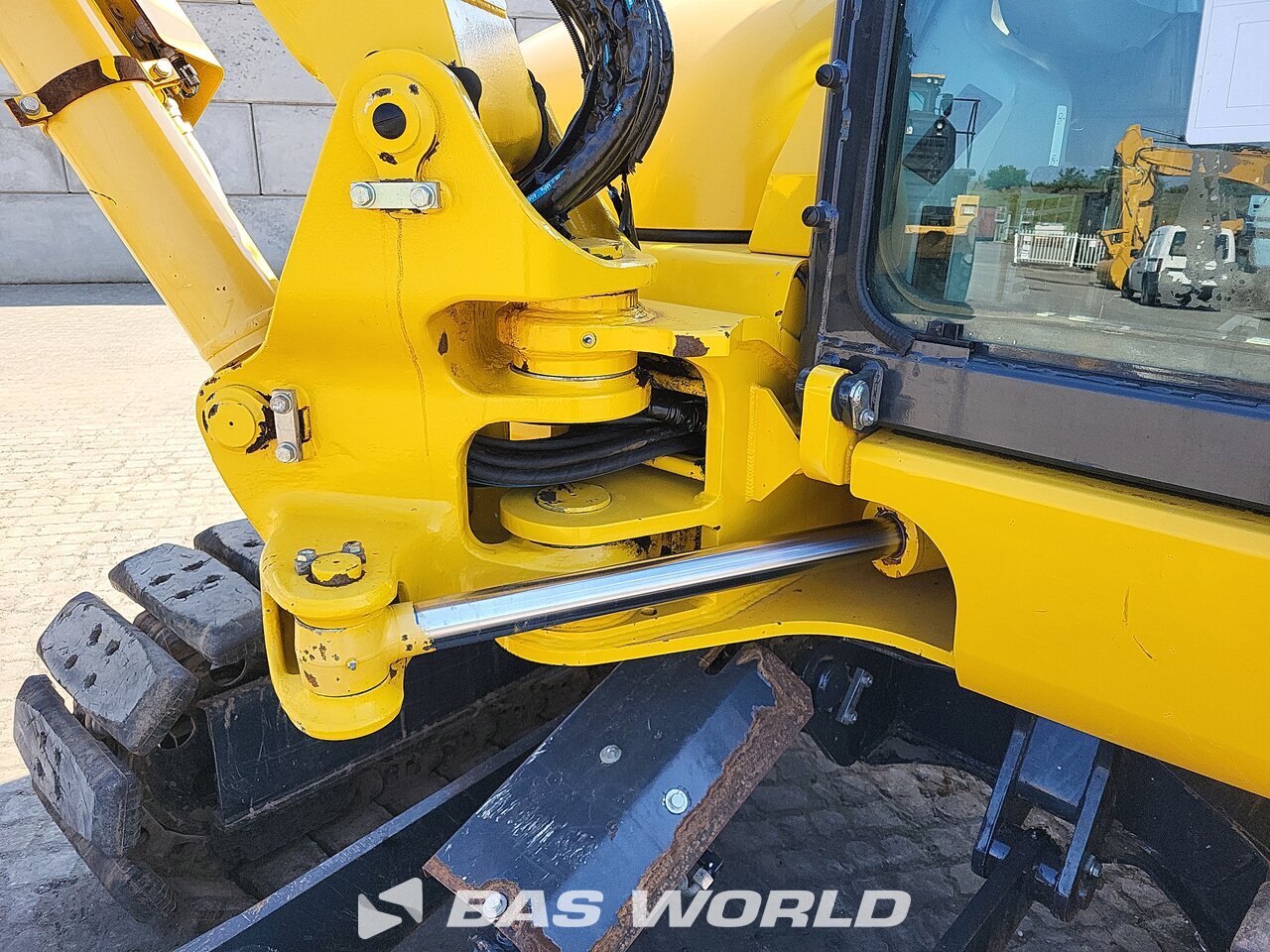 Other : Komatsu PC80 MR-5 Mini bager <10t