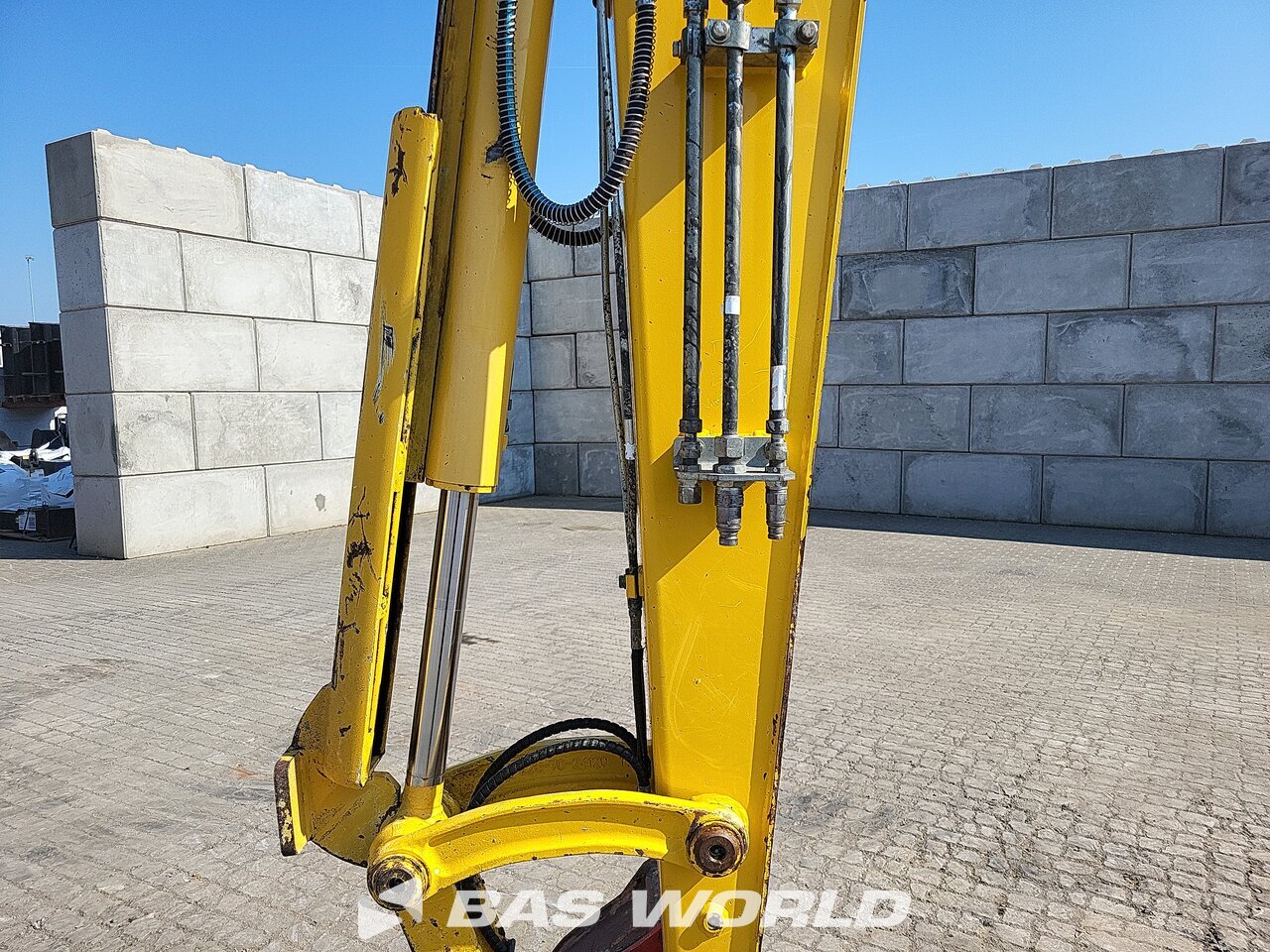 Other : Komatsu PC80 MR-5 Mini bager <10t