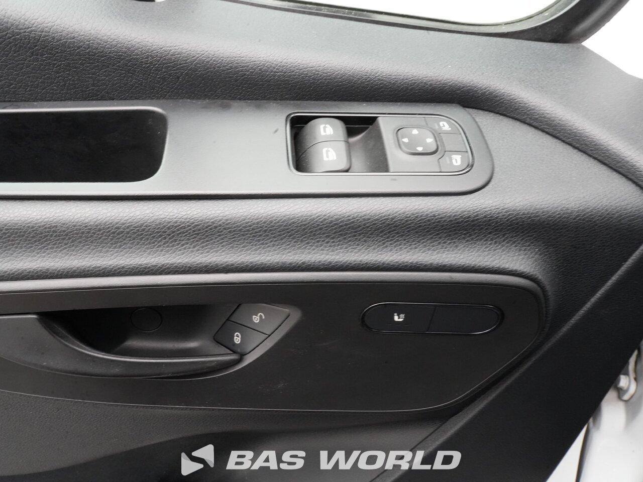 Other : Mercedes Sprinter 317 CDI Zamknięty kontener chłodniczy