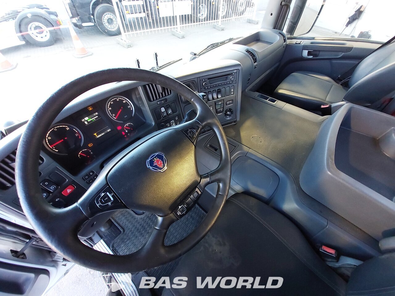 Other : Scania P280 Camión volquete