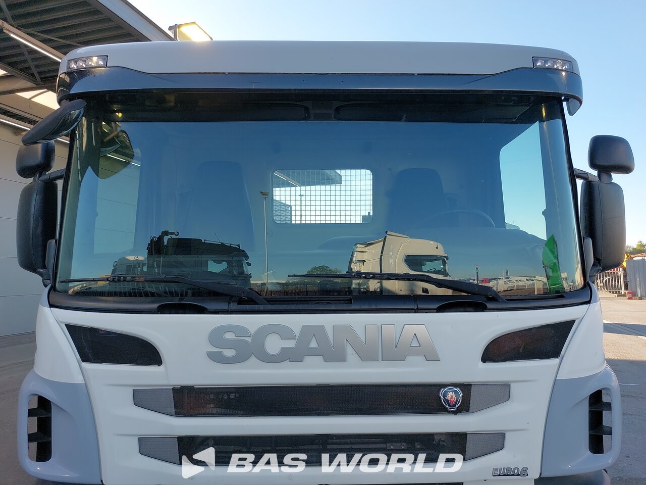 Other : Scania P280 Camión volquete