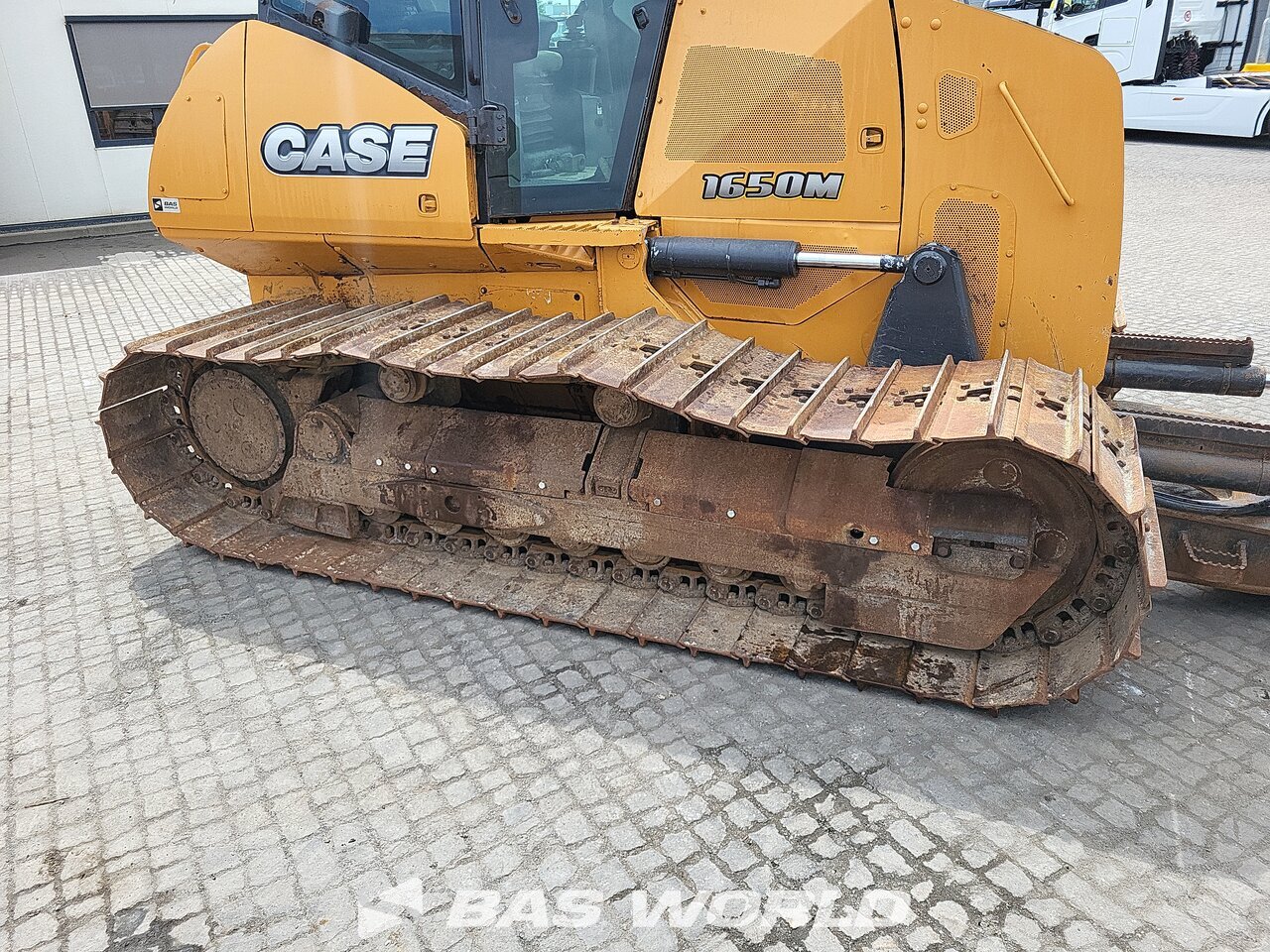 Other : Case 1650 M جرافة زاحفة