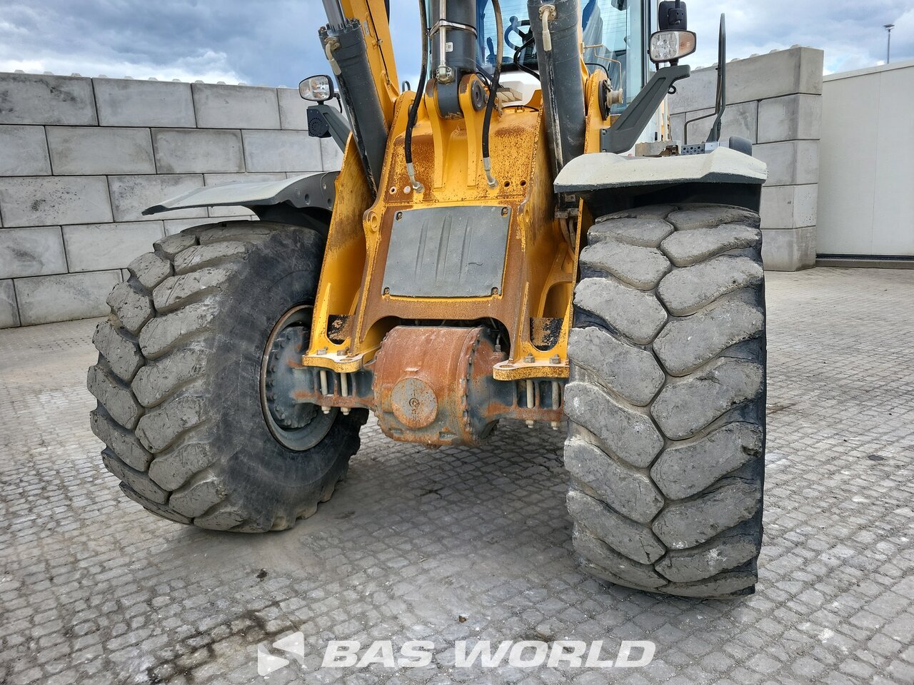 Other : Liebherr L580 Carregadoras de rodas