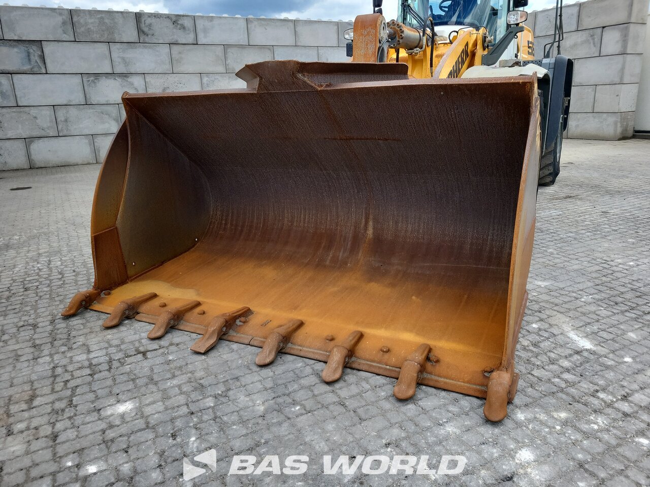 Other : Liebherr L580 Carregadoras de rodas