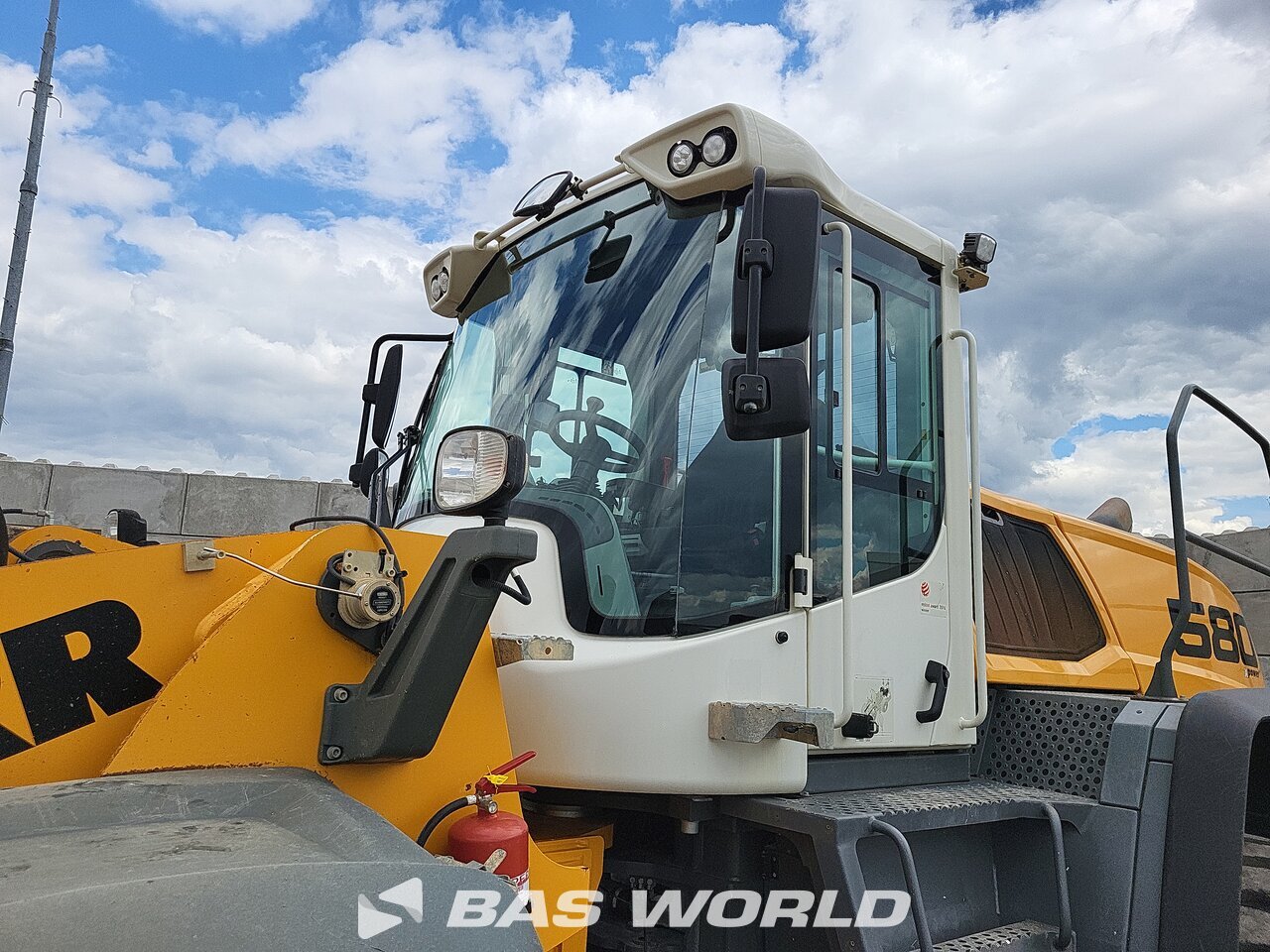 Other : Liebherr L580 Carregadoras de rodas