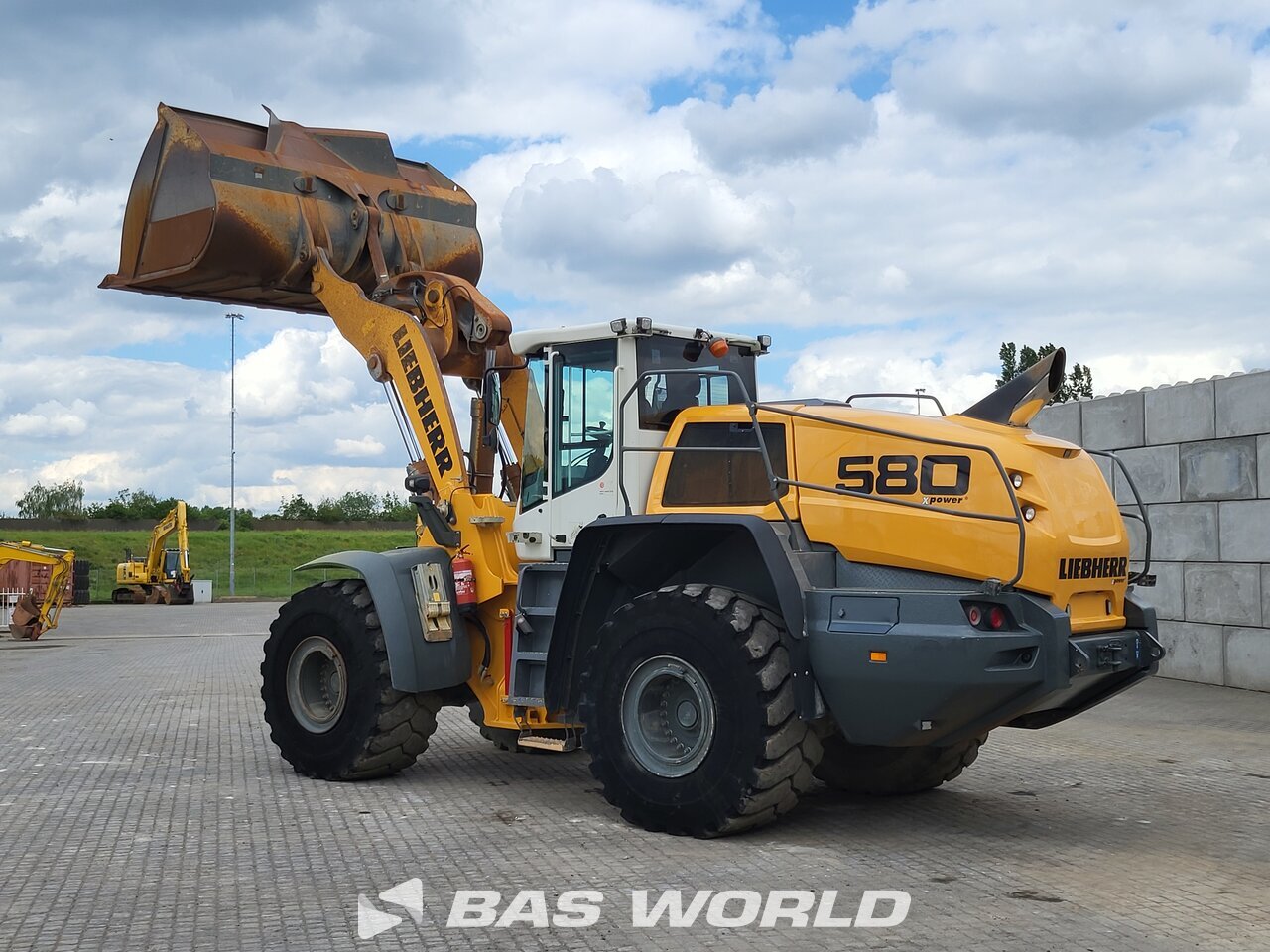 Other : Liebherr L580 Carregadoras de rodas