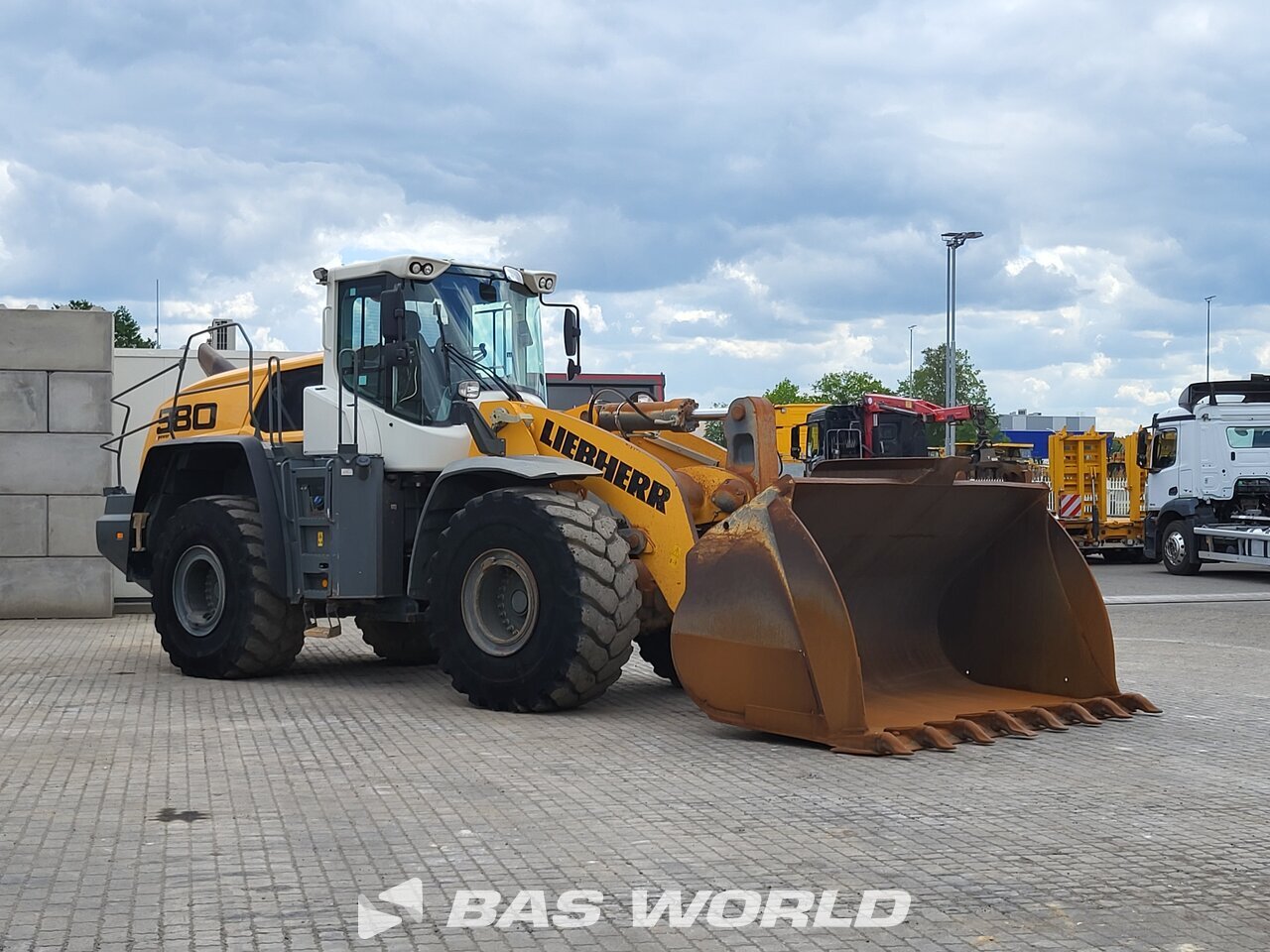 Other : Liebherr L580 Carregadoras de rodas