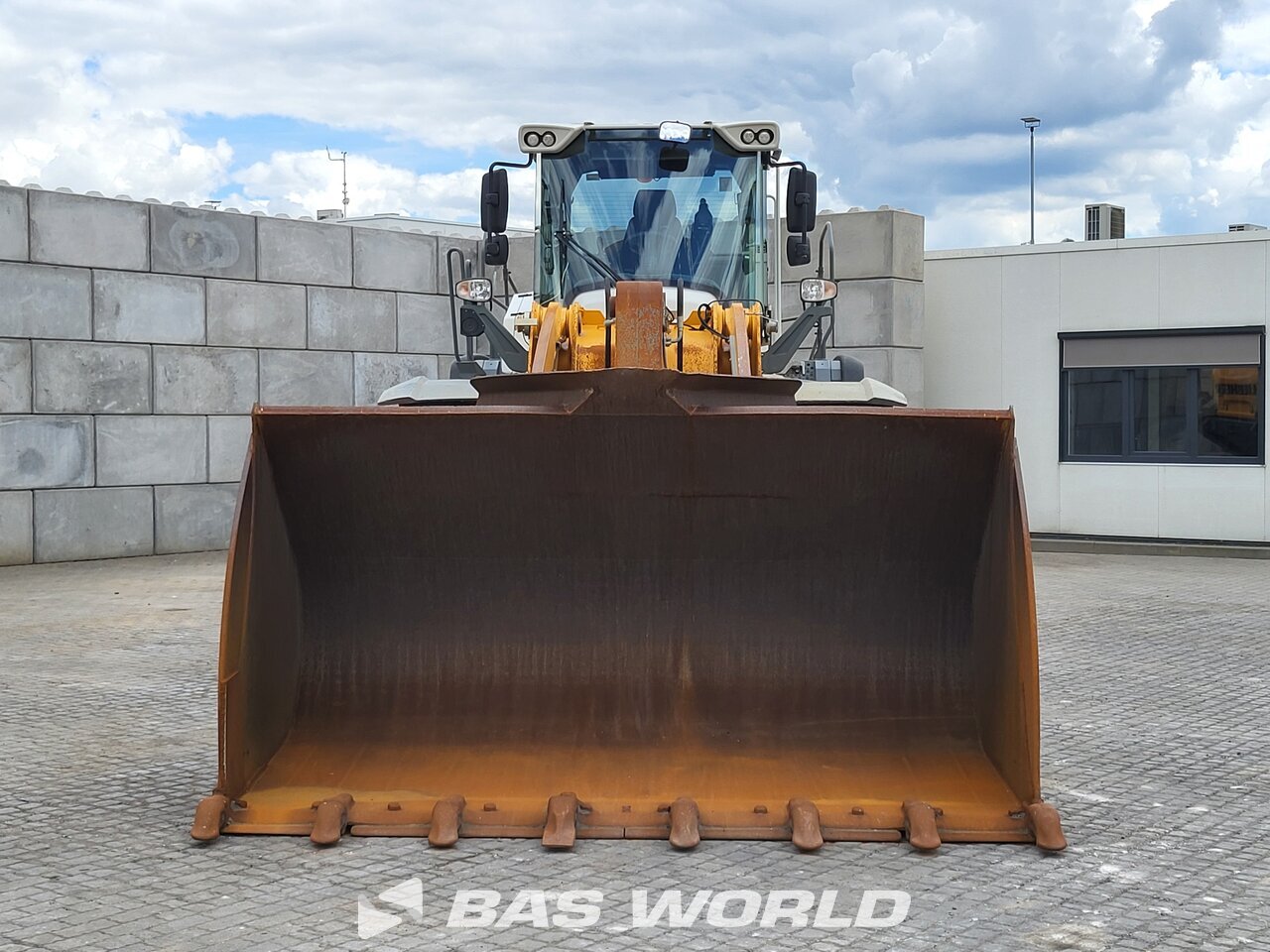Other : Liebherr L580 Carregadoras de rodas