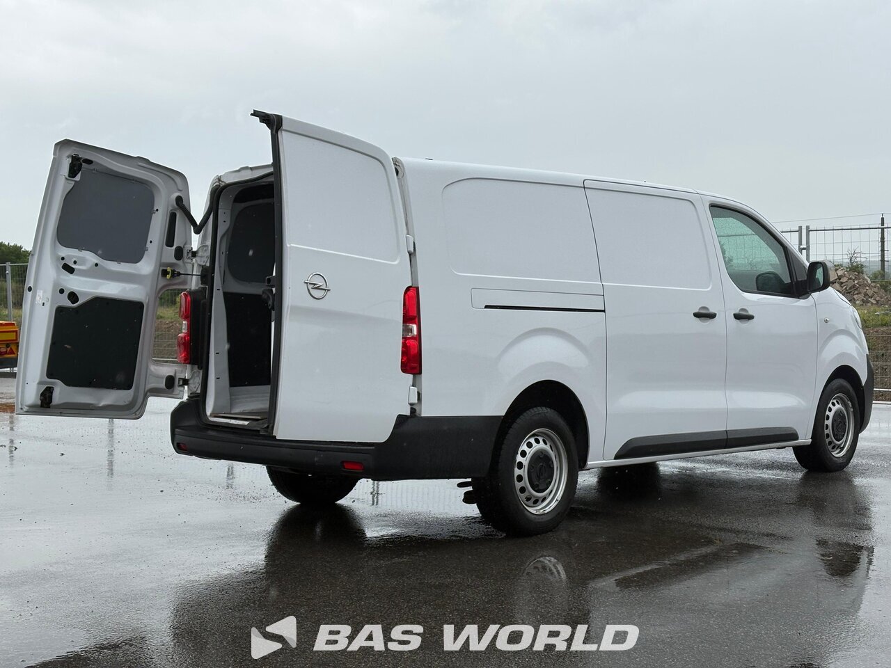 Other : Opel Vivaro 145PK Kastenwagen