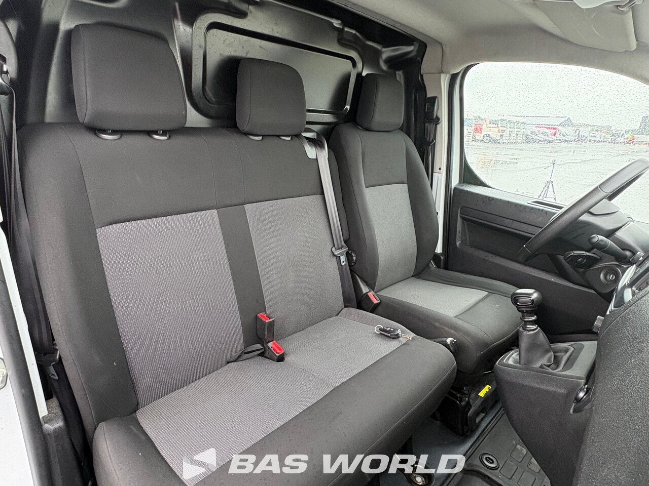 Other : Opel Vivaro 145PK Kastenwagen
