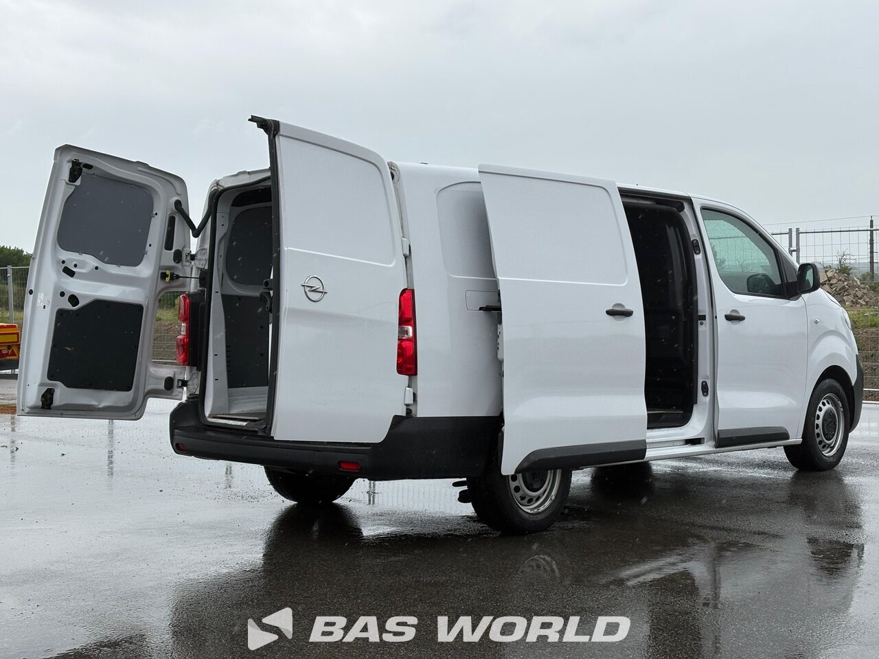 Other : Opel Vivaro 145PK Kastenwagen