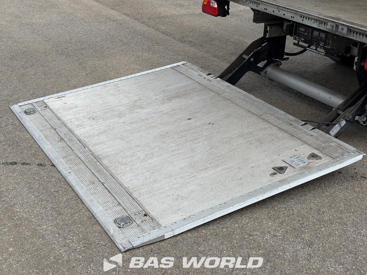 Other : Iveco Daily 35S16 Umpikorit rungot