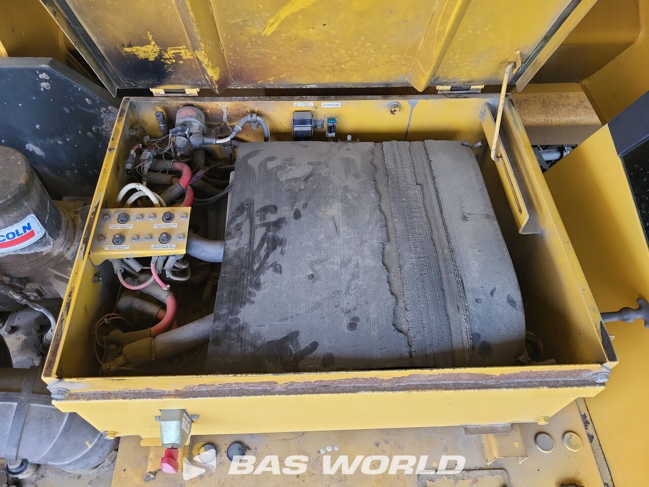 Other : Komatsu HD605 -7E0 Tombereau rigide