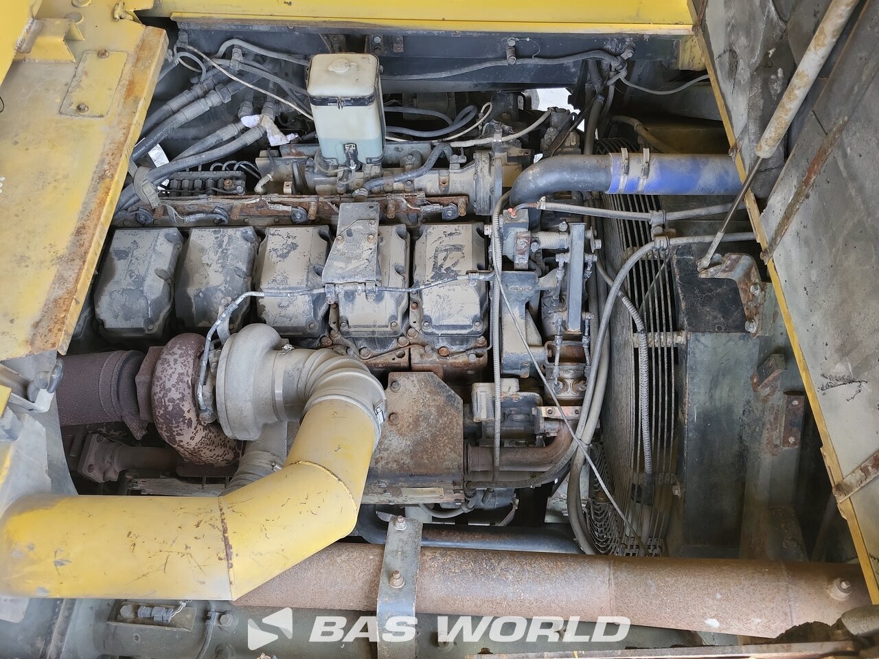 Other : Komatsu HD605 -7E0 Tombereau rigide