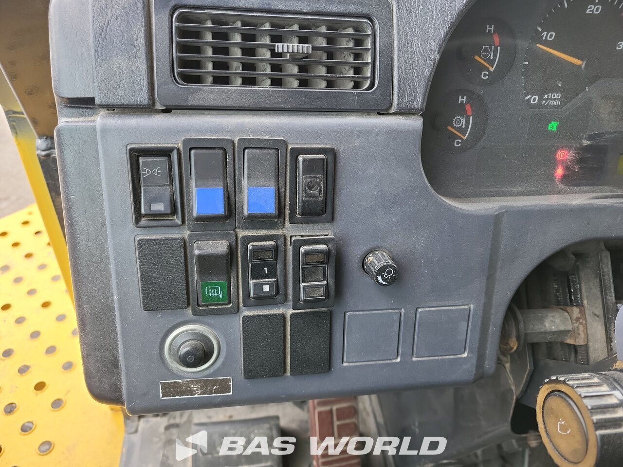 Other : Komatsu HD605 -7E0 Tombereau rigide