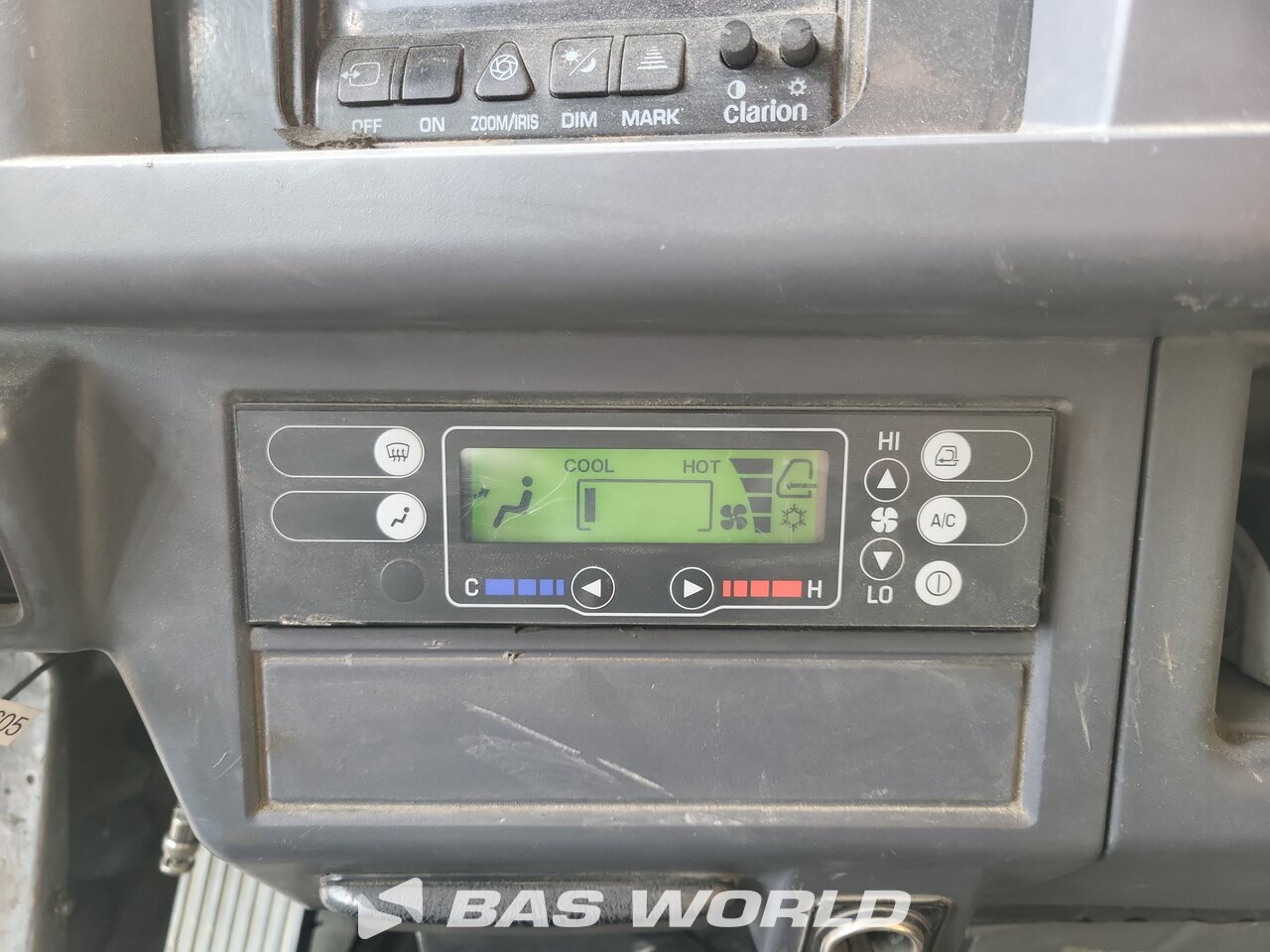 Other : Komatsu HD605 -7E0 Tombereau rigide