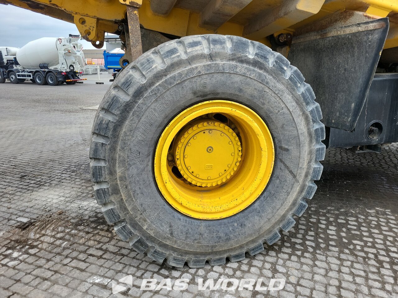 Other : Komatsu HD605 -7E0 Kruti damper
