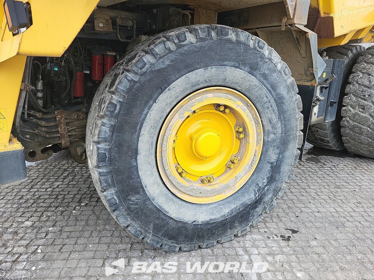 Other : Komatsu HD605 -7E0 Kruti damper