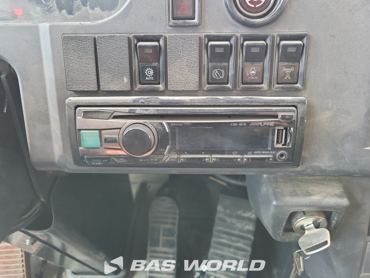 Other : Komatsu HD605 -7E0 Kruti damper
