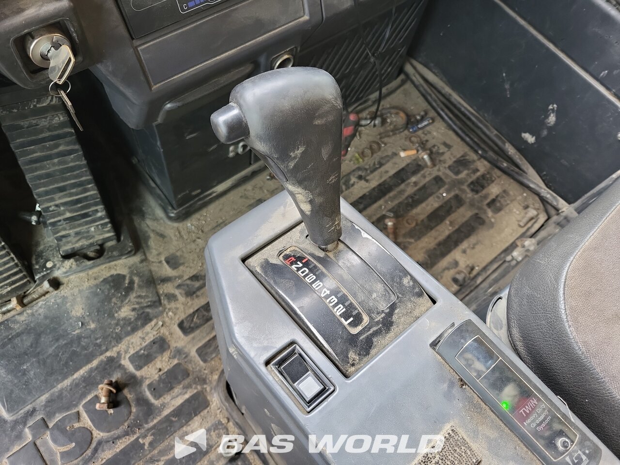 Other : Komatsu HD605 -7E0 Kruti damper
