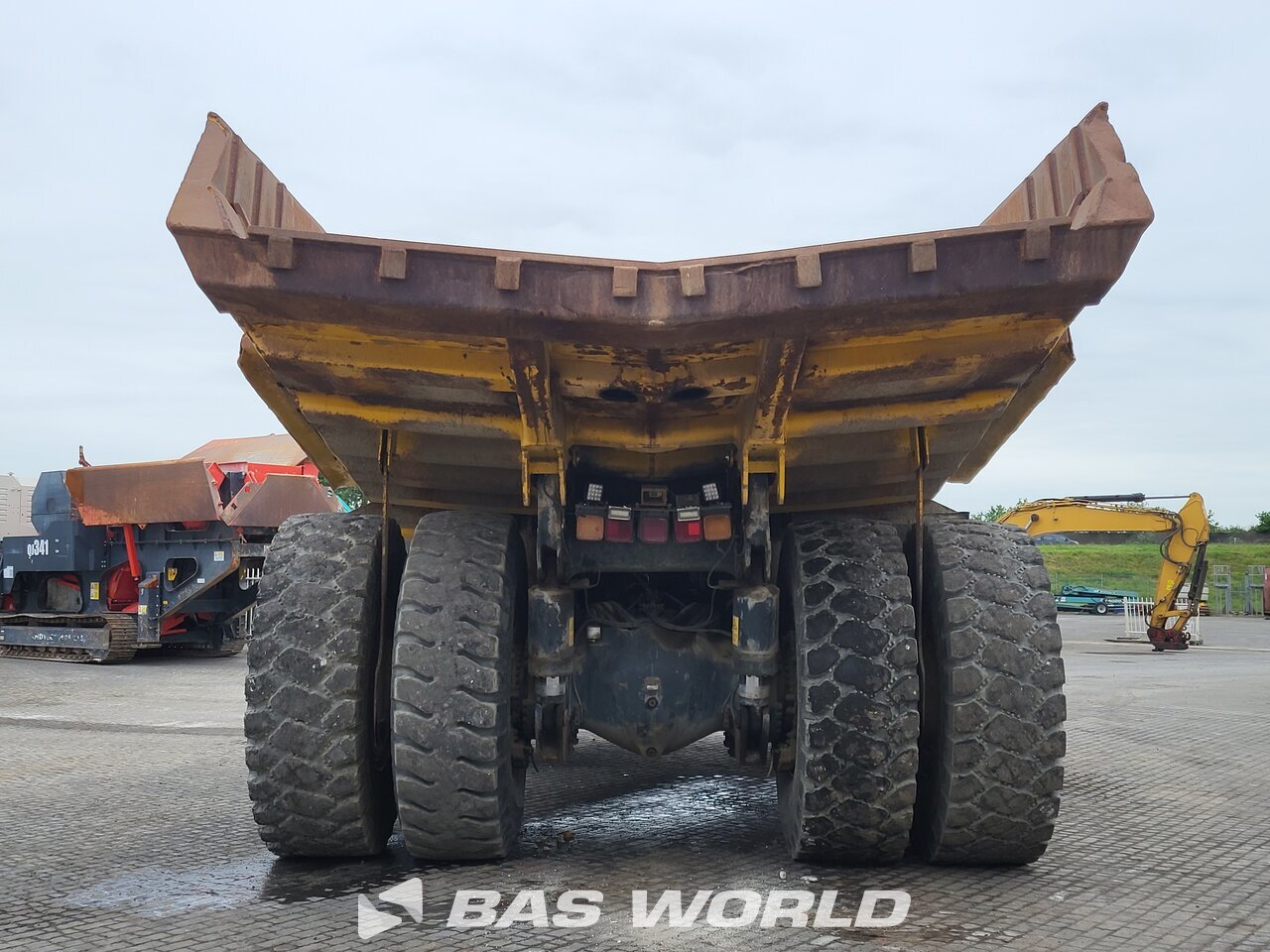 Other : Komatsu HD605 -7E0 Kruti damper