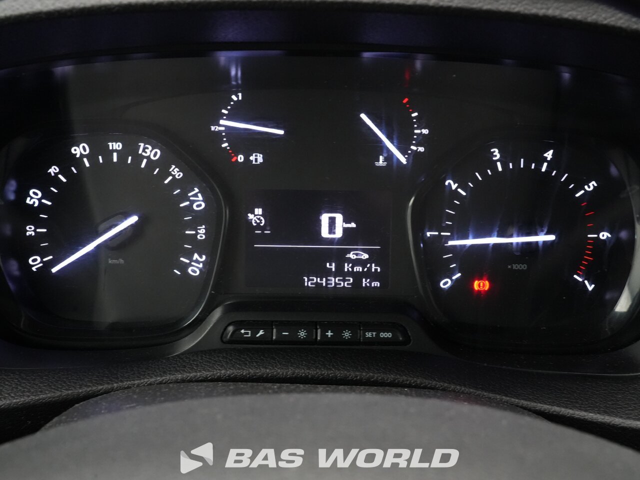 Other : Opel Vivaro 145PK Suljettu pakettiauto