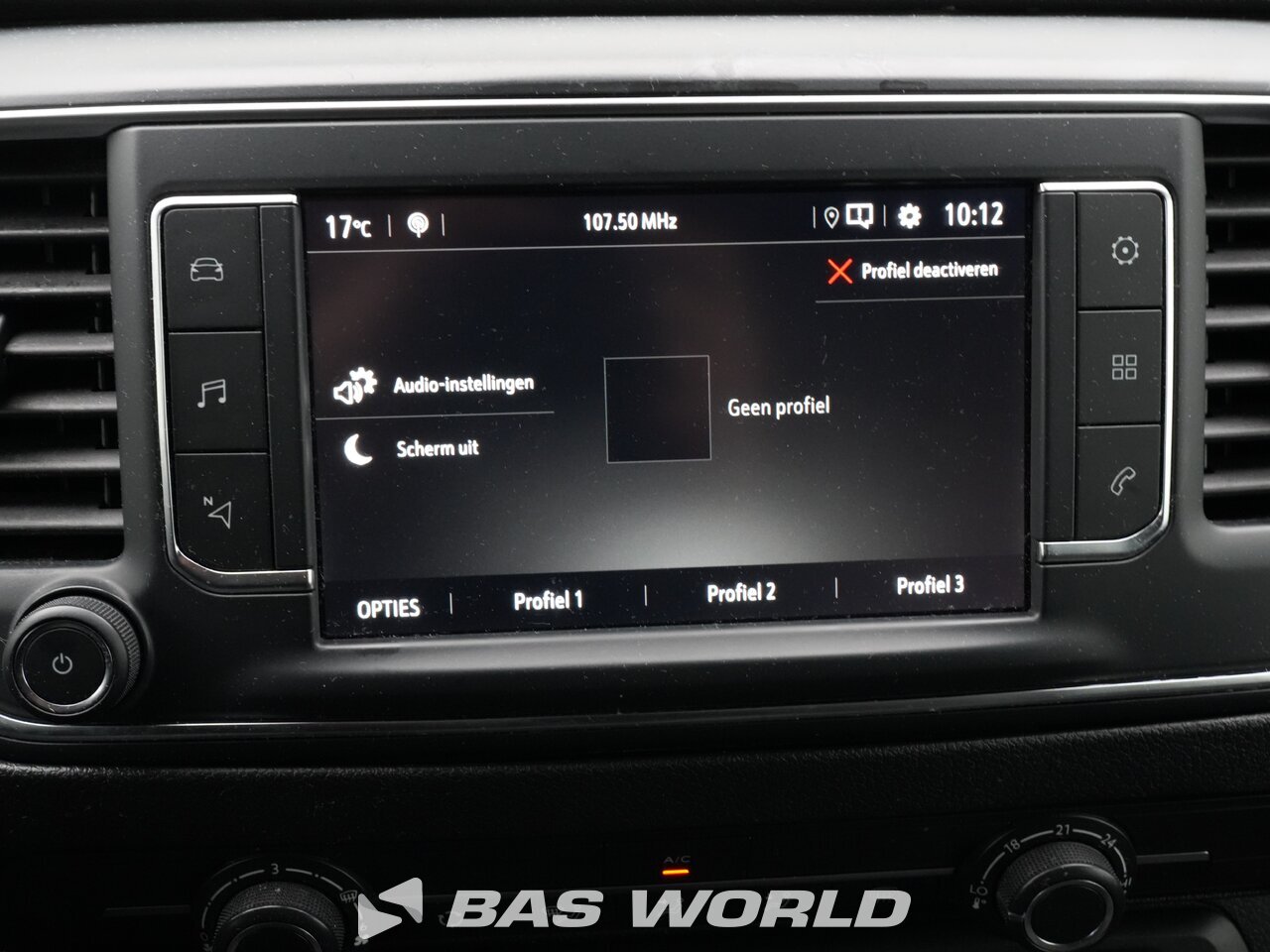 Other : Opel Vivaro 145PK Suljettu pakettiauto