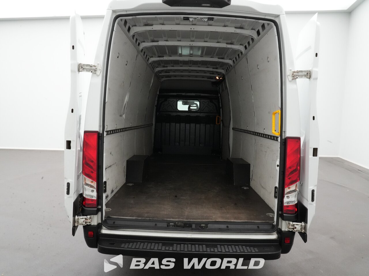 Other : Iveco Daily 35S16 Furgonetka