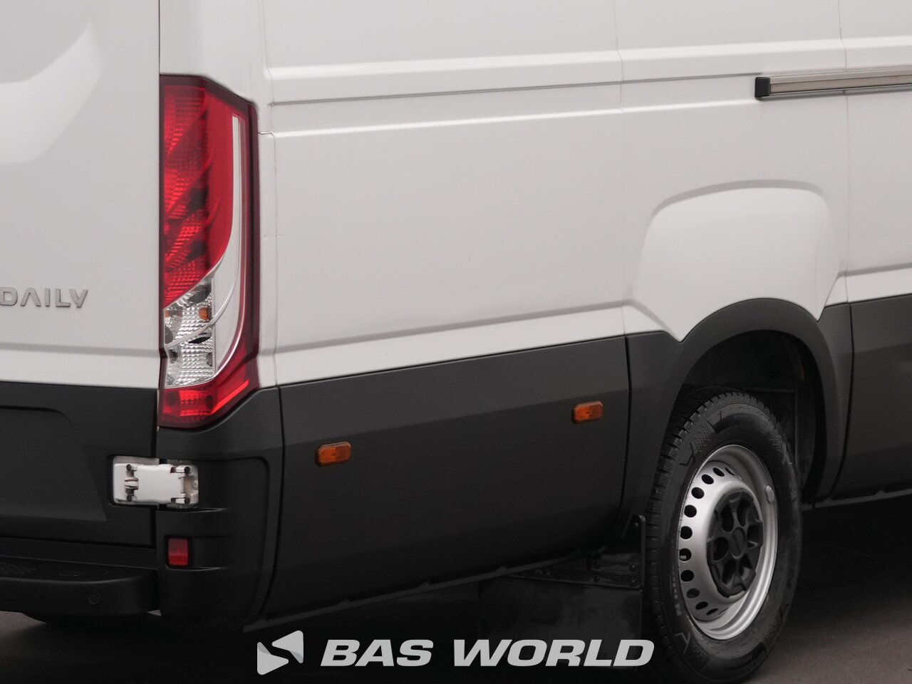 Other : Iveco Daily 35S16 Furgonetka