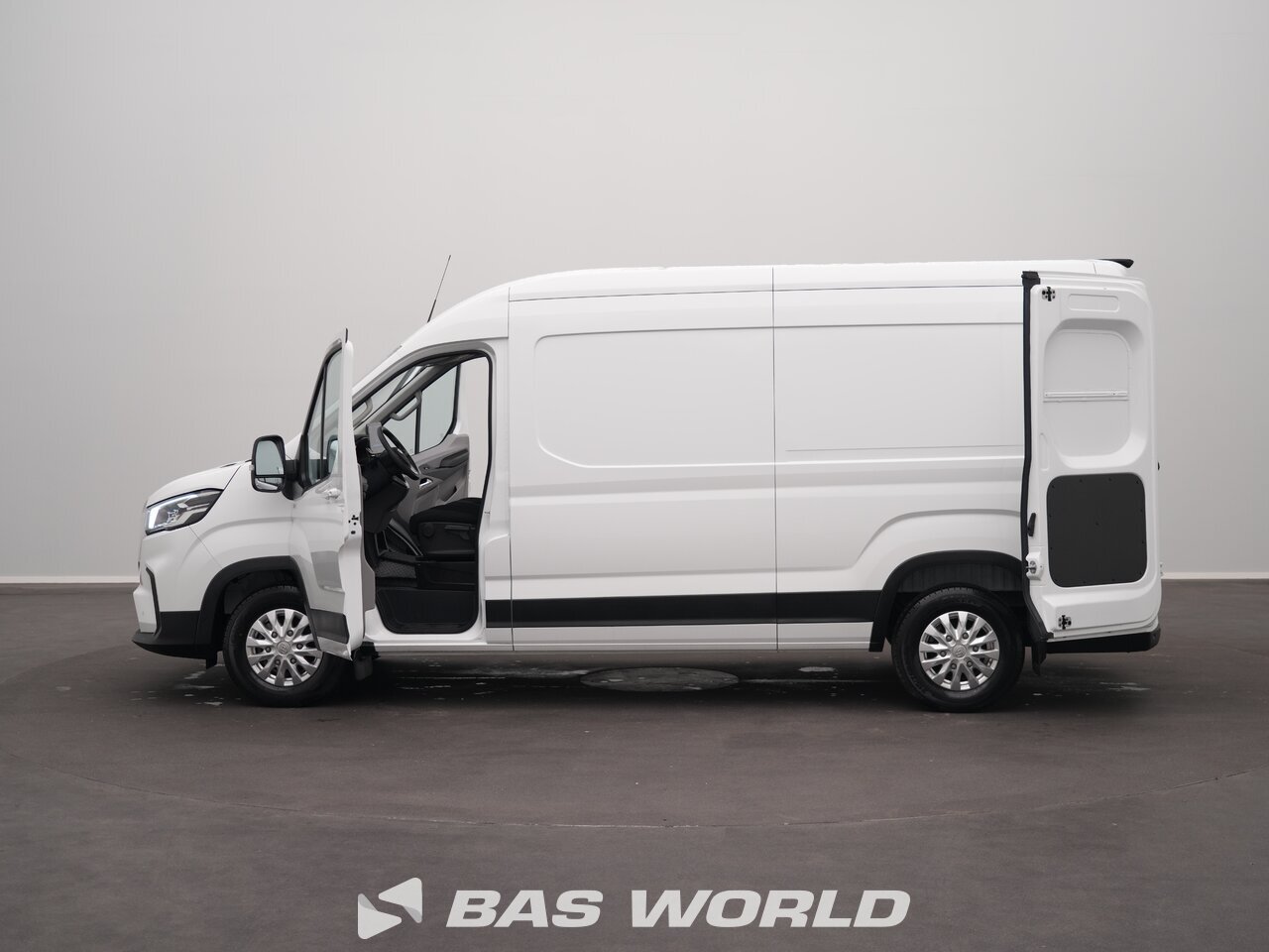 Other : Maxus eDeliver 9 Closed box van