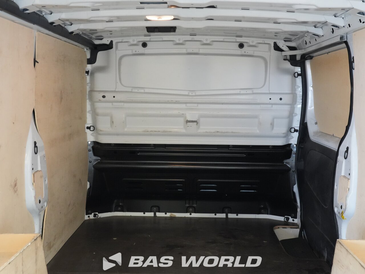 Other : Renault Trafic 130pk Suljettu pakettiauto