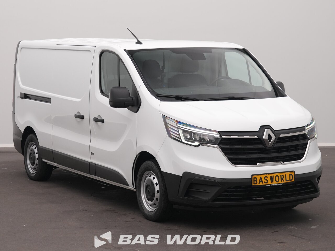 Other : Renault Trafic 130pk Suljettu pakettiauto