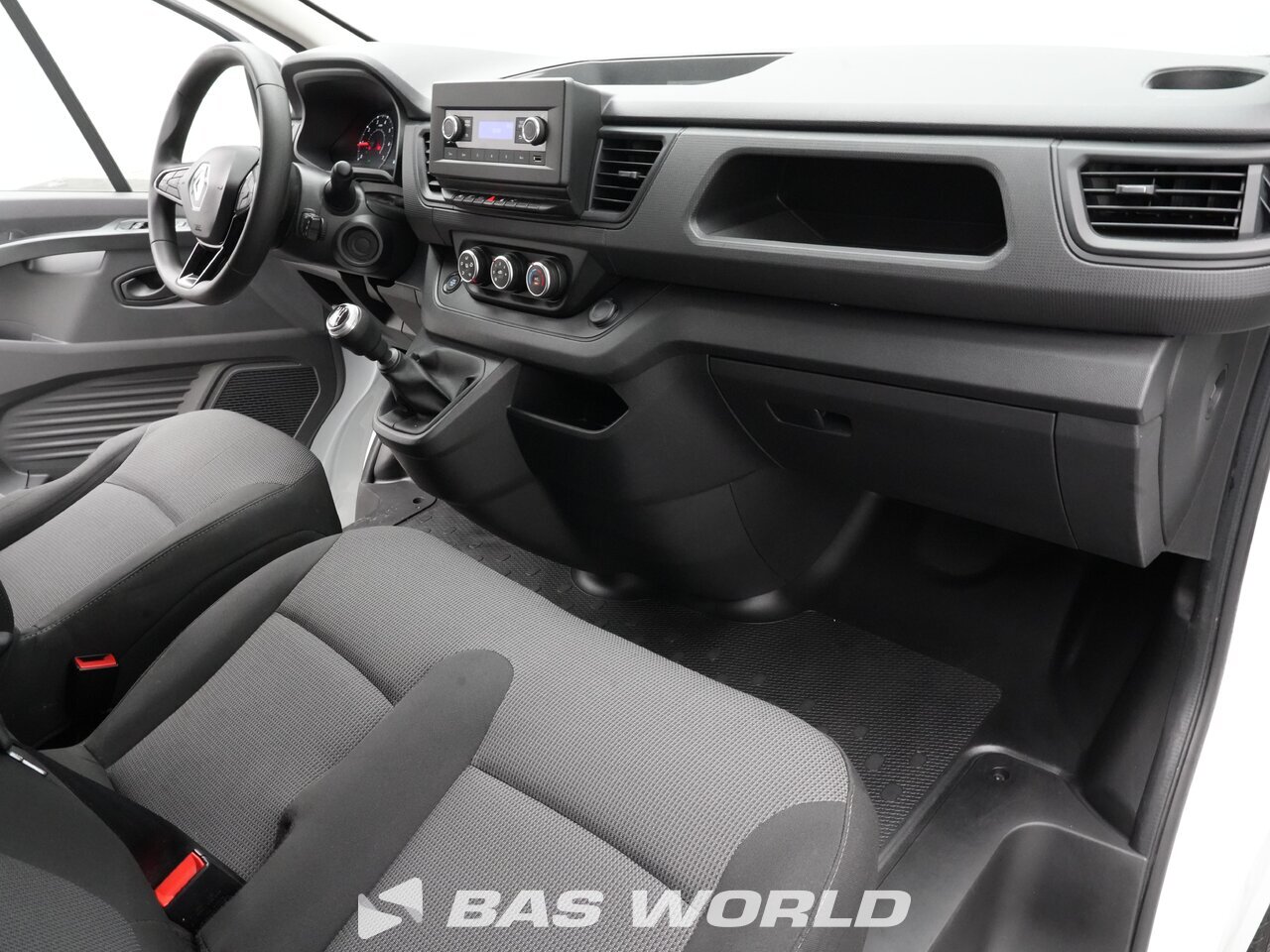 Other : Renault Trafic 130pk Suljettu pakettiauto