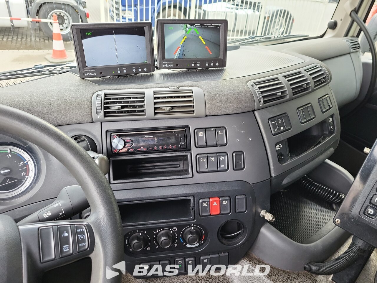 Other : DAF CF 290 شاحنة القمامة